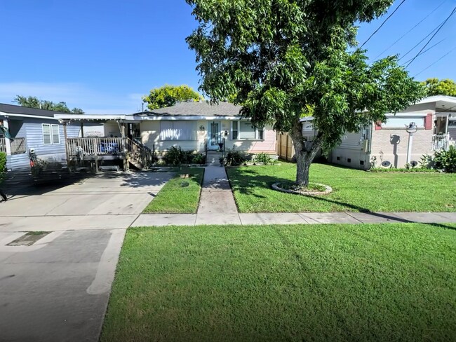 property at 3618 California Ave