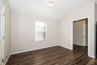 9117 SW 55th St in Oklahoma City, OK - Building Photo - Building Photo