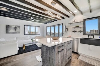 483 E Shore Dr in Clearwater, FL - Building Photo - Building Photo