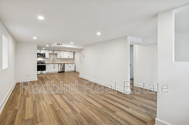 property at 611 S 12th St