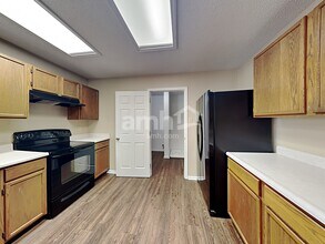 11 Lowell Ct in Brownsburg, IN - Building Photo - Building Photo