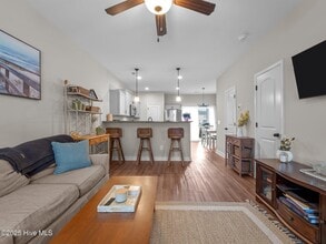 63 Outrigger Dr in Swansboro, NC - Building Photo - Building Photo