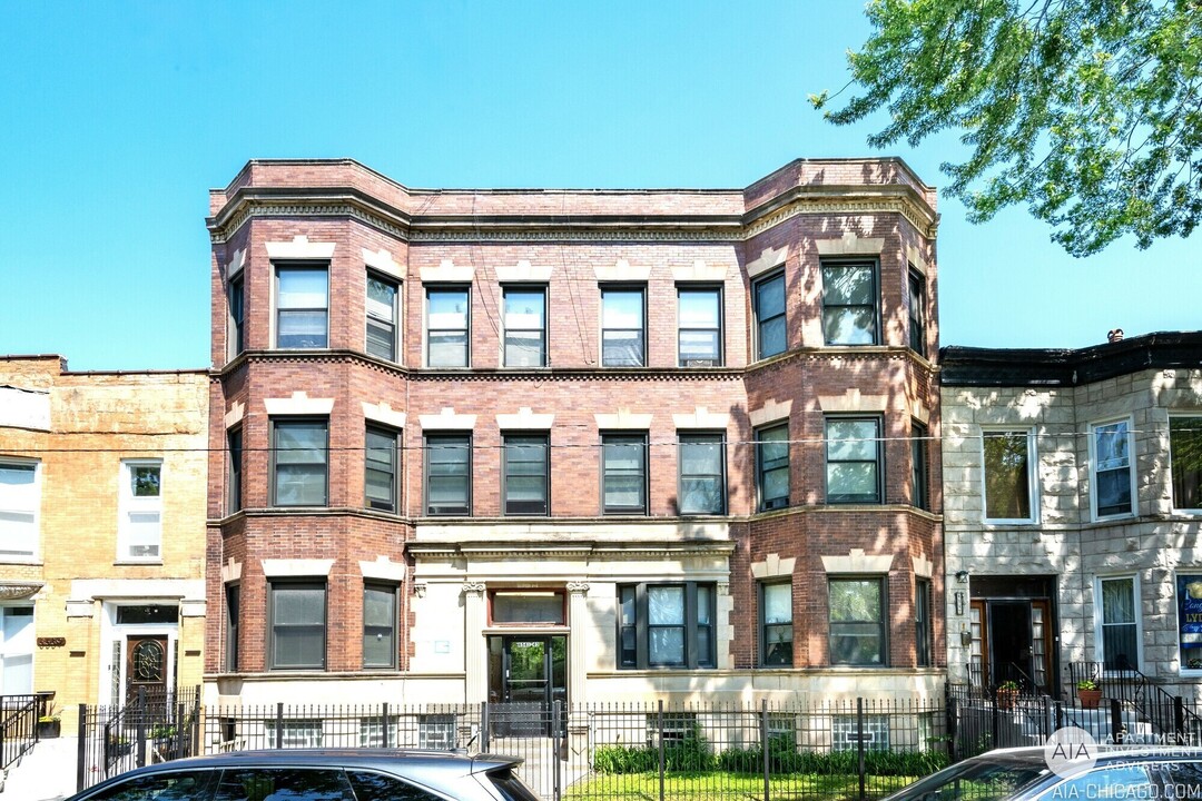 6541 S University Ave in Chicago, IL - Building Photo