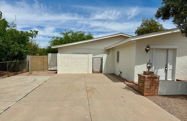 2844 W Marlette Ave in Phoenix, AZ - Building Photo - Building Photo
