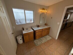 741 Elm St, Unit 741.5 Elm Street Room 1 in Elko, NV - Building Photo - Building Photo