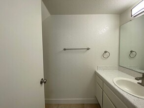 3114 Via Merde in Carlsbad, CA - Building Photo - Building Photo