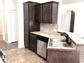 909 Harvest Dr in Yukon, OK - Building Photo - Building Photo
