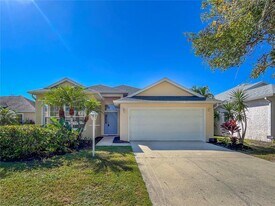 1782 Summer Breeze Way in Sarasota, FL - Building Photo