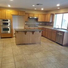 35674 Yellowstone St in Winchester, CA - Building Photo - Building Photo