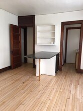 1107 E Gorham St, Unit 1 in Madison, WI - Foto de edificio - Building Photo