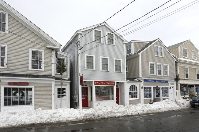 1 Dock Sq in Rockport, MA - Building Photo - Building Photo