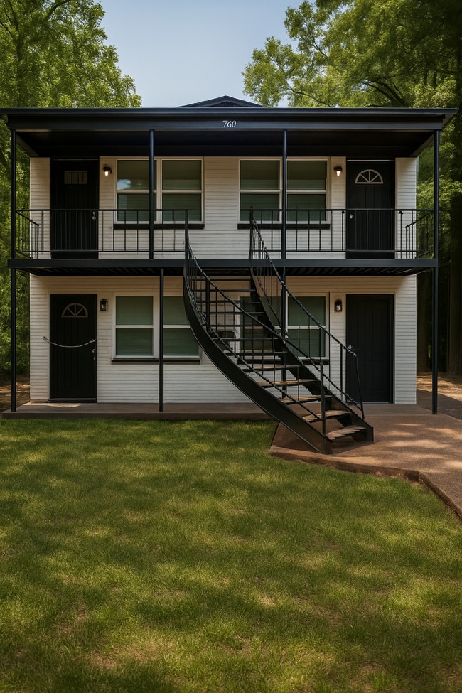 property at 760 Richmond Ave
