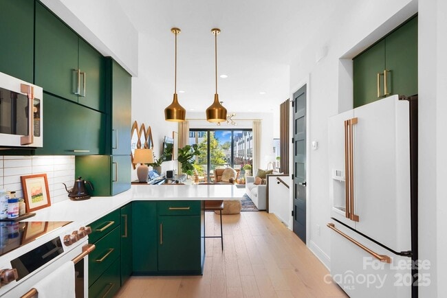 3301 Spencer St in Charlotte, NC - Building Photo - Building Photo