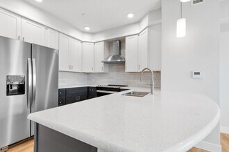 903 Main St in Longmont, CO - Foto de edificio - Building Photo