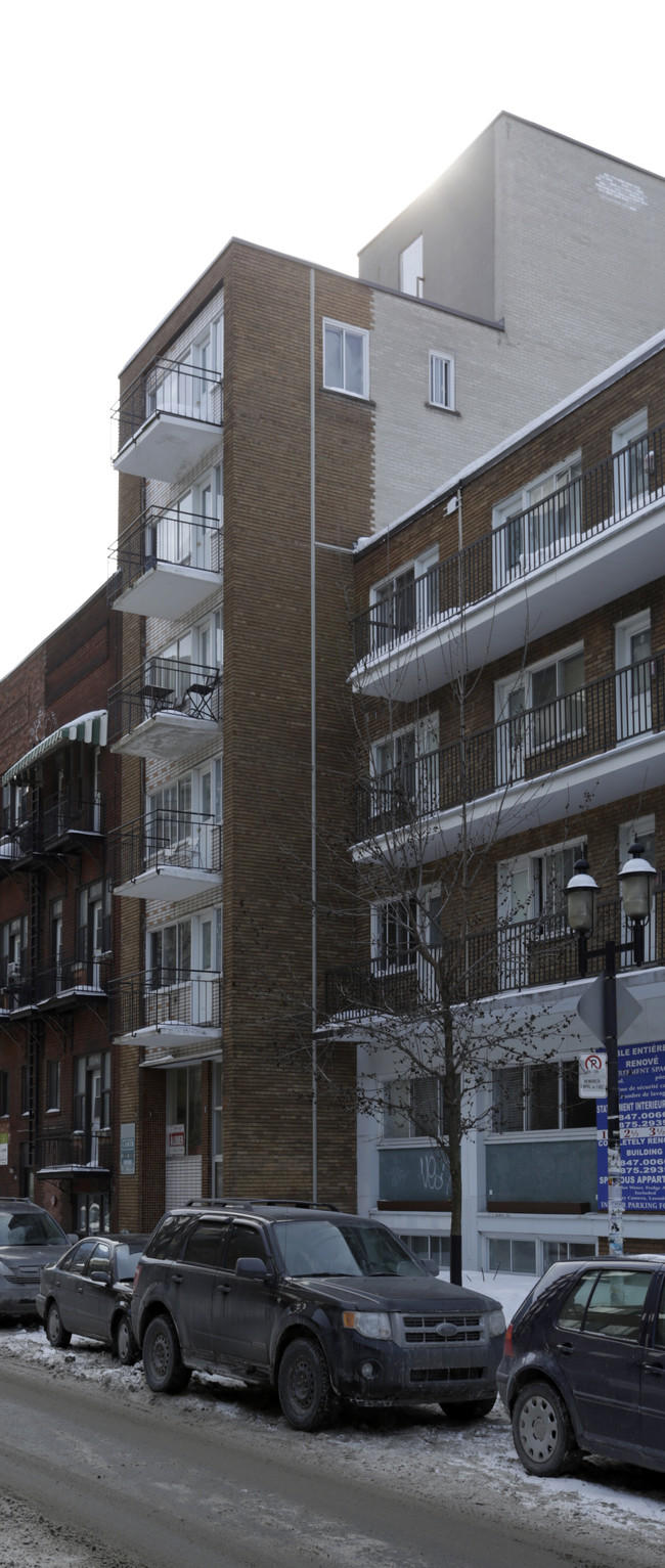 3462 Aylmer Rue in Montréal, QC - Building Photo - Primary Photo