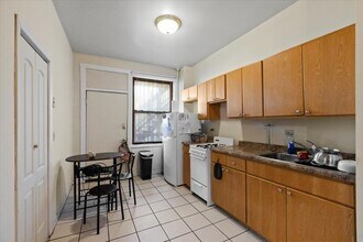 5020 S Blackstone Ave in Chicago, IL - Building Photo - Building Photo