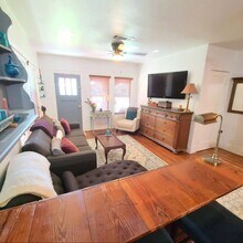 1425 Munger St in Houston, TX - Building Photo - Building Photo