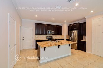 333 Misty Grove Ln in Sanford, FL - Foto de edificio - Building Photo