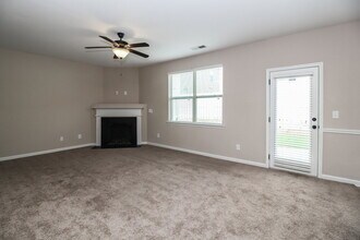 3858 Humber Ct in Cumming, GA - Building Photo - Building Photo