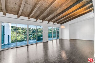 3476 Troy Dr in Los Angeles, CA - Building Photo