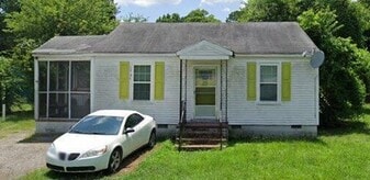 1717 Dairy St in Columbia, SC - Building Photo