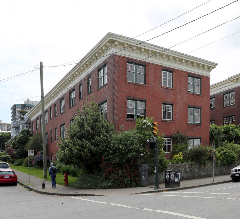 Melton Court Co-Op in Vancouver, BC - Building Photo