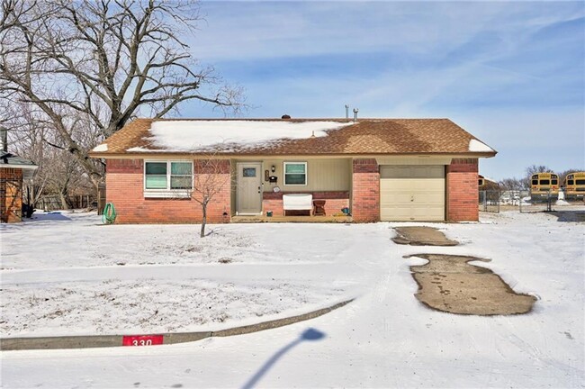 property at 330 Overton Dr