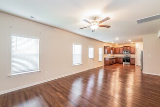 375 Clover Cir in Springville, AL - Building Photo - Building Photo