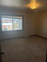 405 E Poos Dr in New Baden, IL - Building Photo - Building Photo