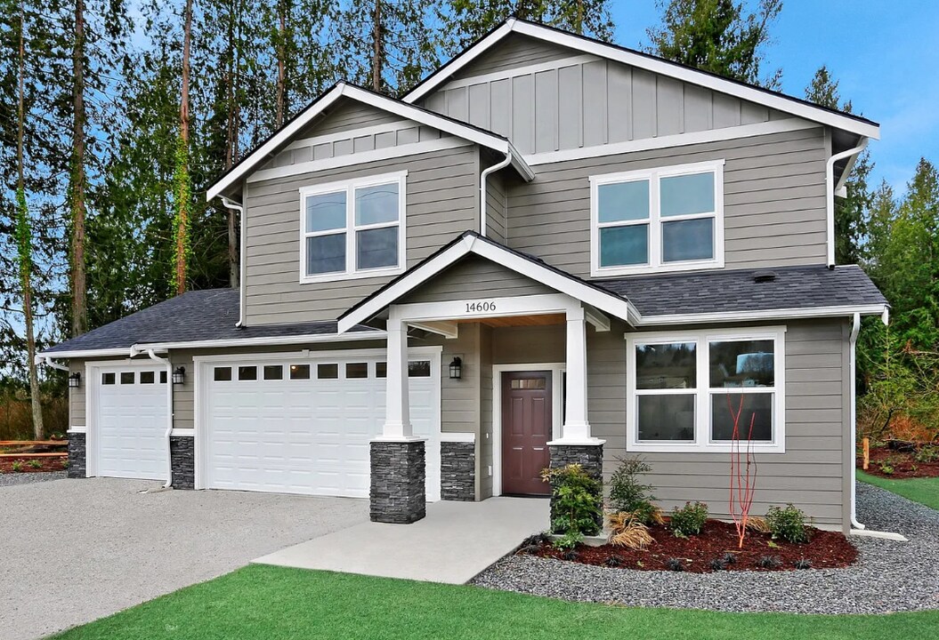 14606 67th Ave NE in Arlington, WA - Building Photo