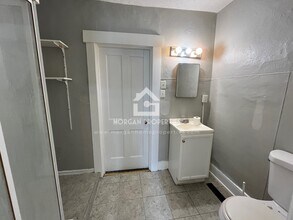 1102 Spring St in New Castle, IN - Foto de edificio - Building Photo