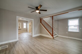 1330 Maude Ave NE in Grand Rapids, MI - Building Photo - Building Photo