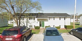 7301 N Moberly Dr in Columbia, MO - Building Photo