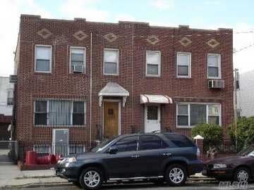 30-24 21st St in Long Island City, NY - Foto de edificio - Building Photo