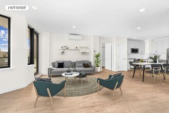 912 Broadway in Brooklyn, NY - Building Photo - Building Photo