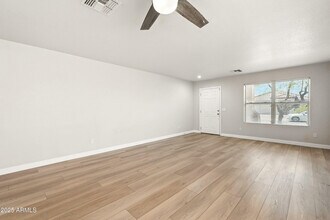 958 E Doris St in Avondale, AZ - Building Photo - Building Photo