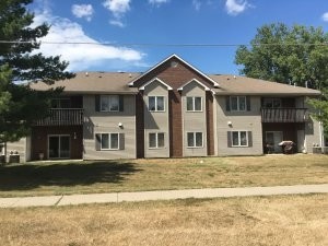 Ashworth Apartments in Waukee, IA - Building Photo