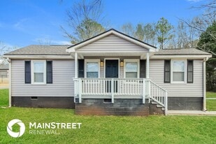 667 Mitchell Dr in Marietta, GA - Building Photo