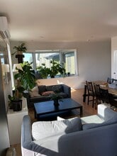 2318 9th Ave in Oakland, CA - Building Photo - Building Photo