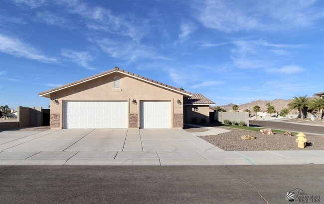 12390 E Calle La Primera in Yuma, AZ - Building Photo - Building Photo