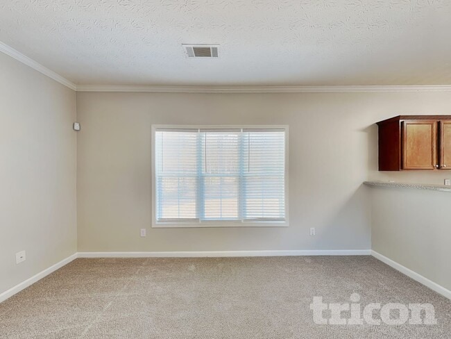 1055 Crown Landing Pkwy in Mcdonough, GA - Foto de edificio - Building Photo