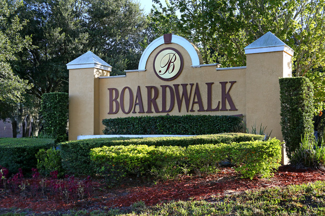 Boardwalk at Alafaya Trail