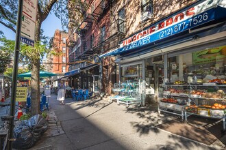 473 Columbus Ave in New York, NY - Foto de edificio - Building Photo