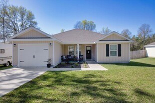 3775 Golden Acres Cir in Crestview, FL - Building Photo