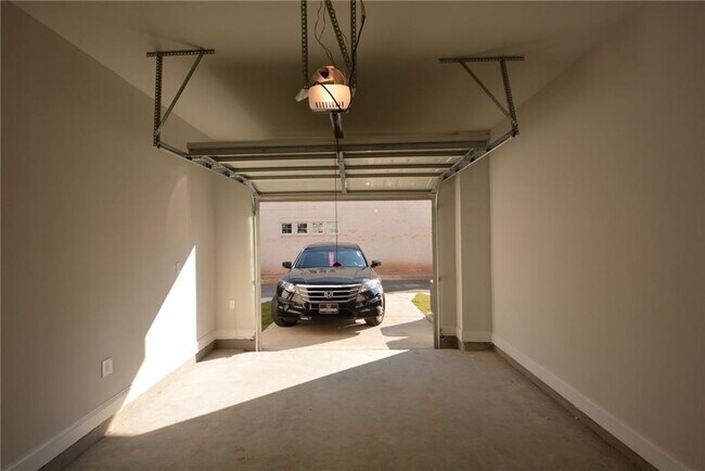 5096 Insperon Ln in Norcross, GA - Building Photo - Building Photo