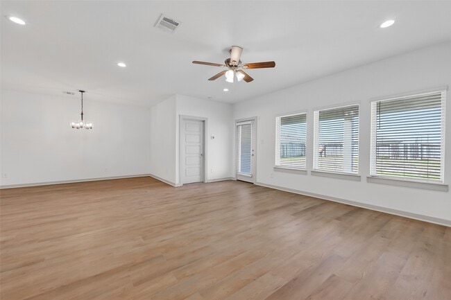 property at 827 Silver Kettle Dr