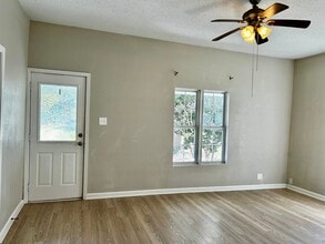 721 N Texas St in Deridder, LA - Building Photo - Building Photo