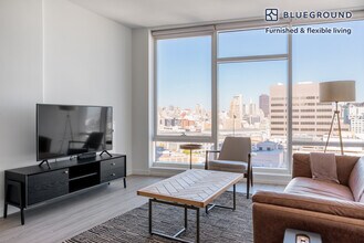 8 10th St in San Francisco, CA - Building Photo - Building Photo