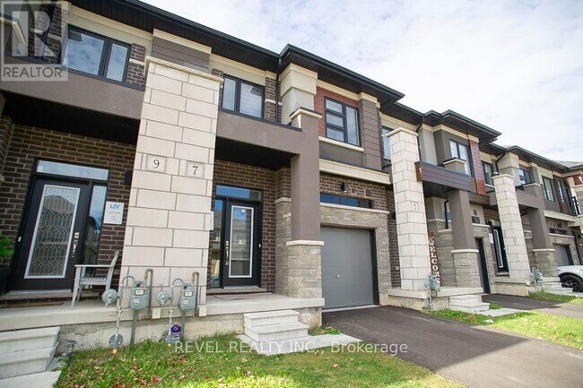 7 Poole St in Brantford, ON - Building Photo - Building Photo