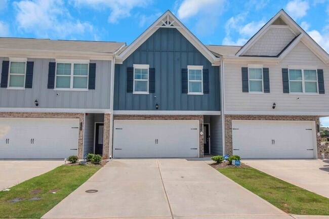 property at 11644 Mendenhall Ct